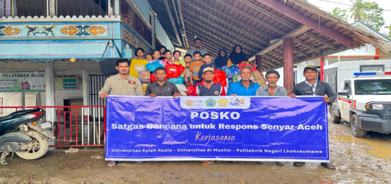 Satgas USK Salurkan Donasi Rumah Amal USK dan Bea Cukai Banda Aceh ke Desa Lueng Kuli Bireuen