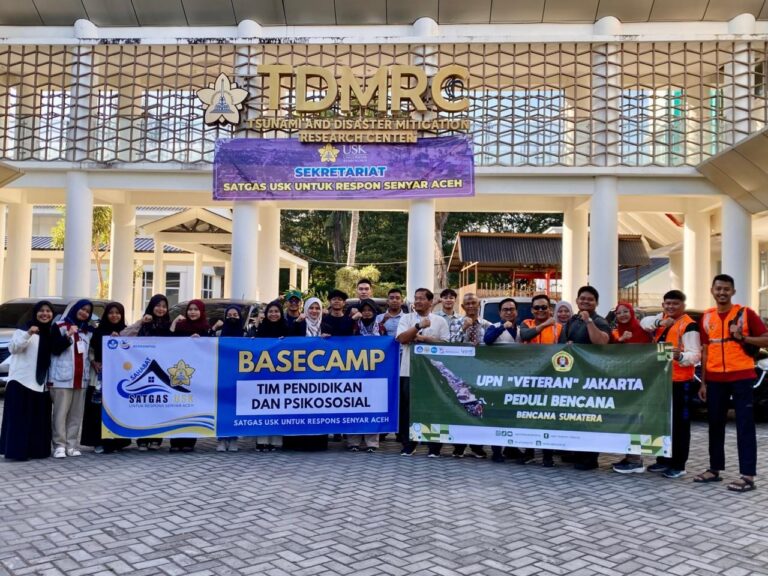 Tim PKM Sahabat Senyar USK Kembali Berangkatkan Relawan ke Pidie Jaya dan Bireuen bersamaan dengan UPNVJ Untuk Perkuat Dukungan Pemulihan Pendidikan dan Psikososial