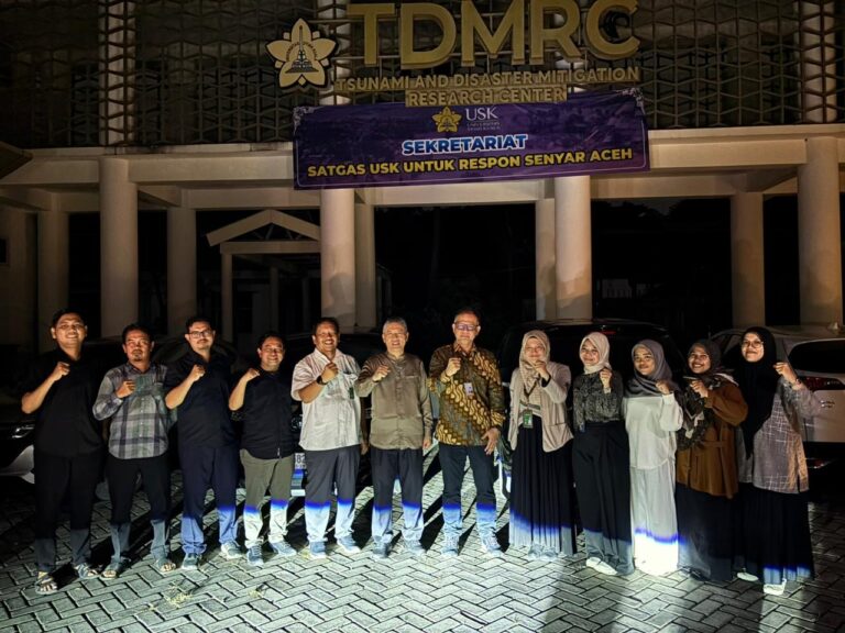 Dirjen Diktiristek Tinjau Aksi Respons Kemanusiaan Satgas USK untuk Senyar Aceh