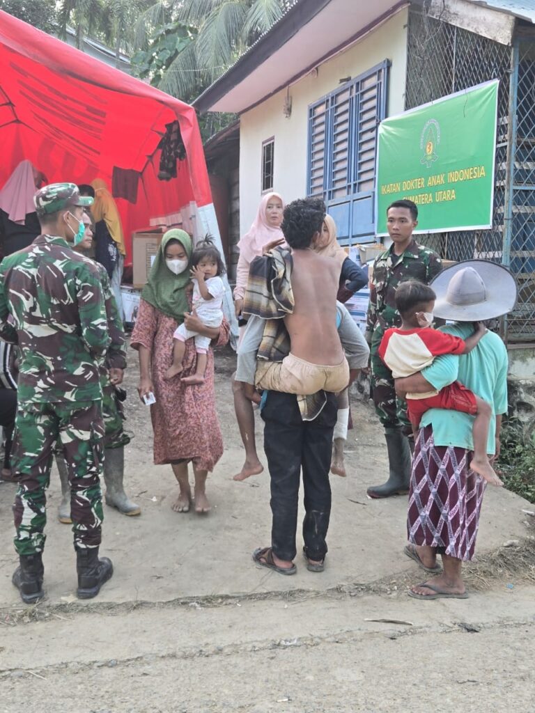 Di Tengah Keterbatasan Fasilitas, Satgas USK Bersama Dinkes Aceh, RSUZA dan MER-C Berhasil Evakuasi Korban Luka Kaca
