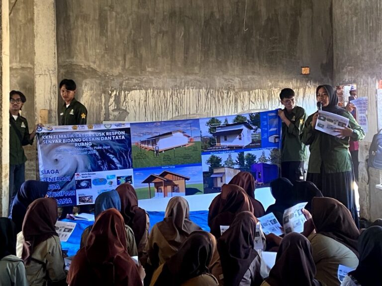 MAHASISWA KKN TANGGAP BENCANA USK LAKUKAN KEGIATAN PSIKOSOSIAL BERTEMA HUNTARA DAN HUNTAP