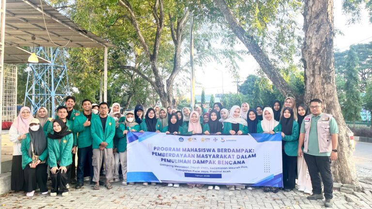 USK Terjunkan 51 Mahasiswa Teknik Mesin sebagai Relawan PKM Pascabencana di Pidie Jaya